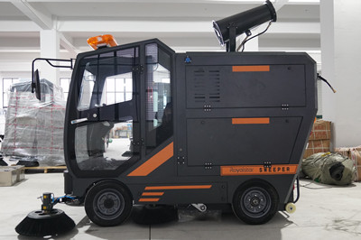 榮事達(dá)電動(dòng)掃地車(chē)受到物業(yè)工廠一致喜歡.jpg